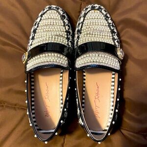 Pearly houndstooth Betsey Johnson loafers